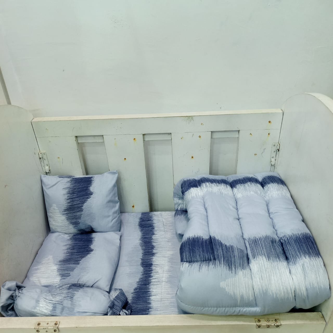 065 GRAY STATIC BABYCOT SET