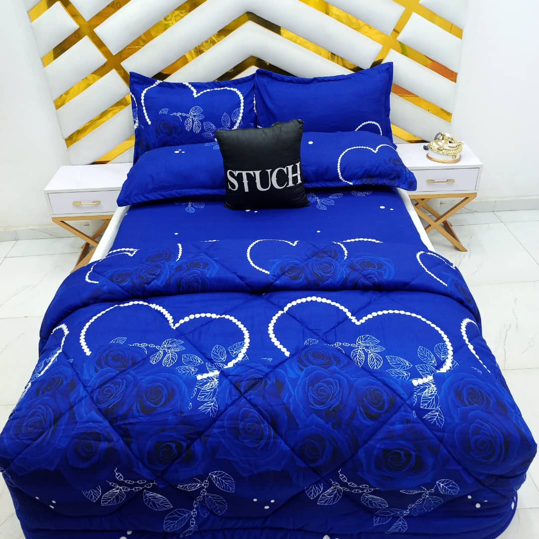 ROYAL BLUE ROSE 4/6 DUVET SET(WITH TWO PILLOWCASES)