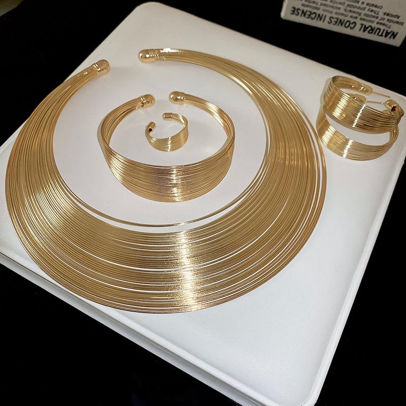 GOLD NECKLACE SET 607