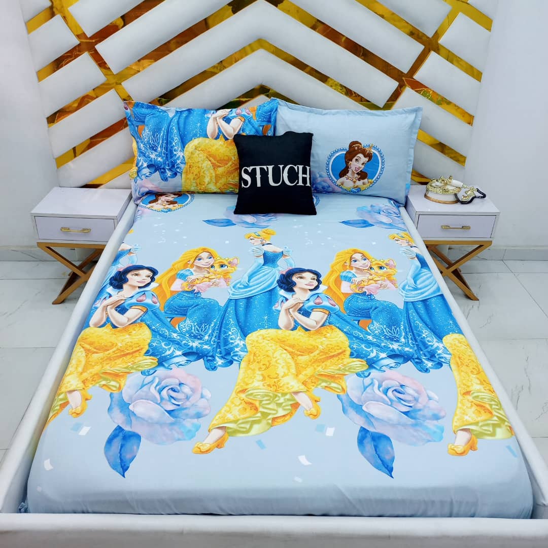 BLUE SNOW WHITE 4/6 BEDSHEET WITH TWO PILLOWCASES
