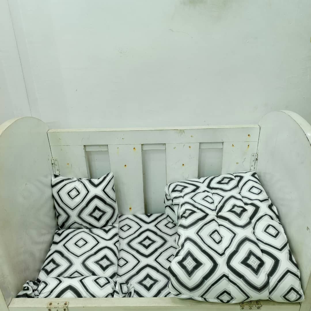 1400 WHITE SQUARE BABYCOT SET