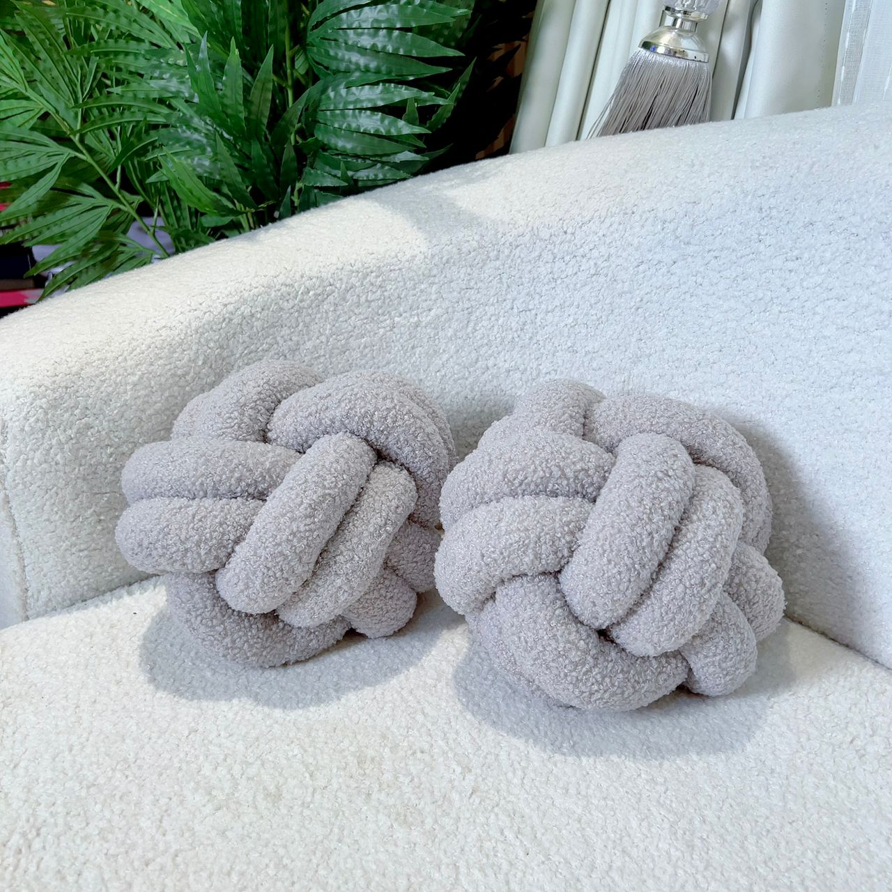 GRAY KNOT THROW PILLOW (8” IN DIAMETER)