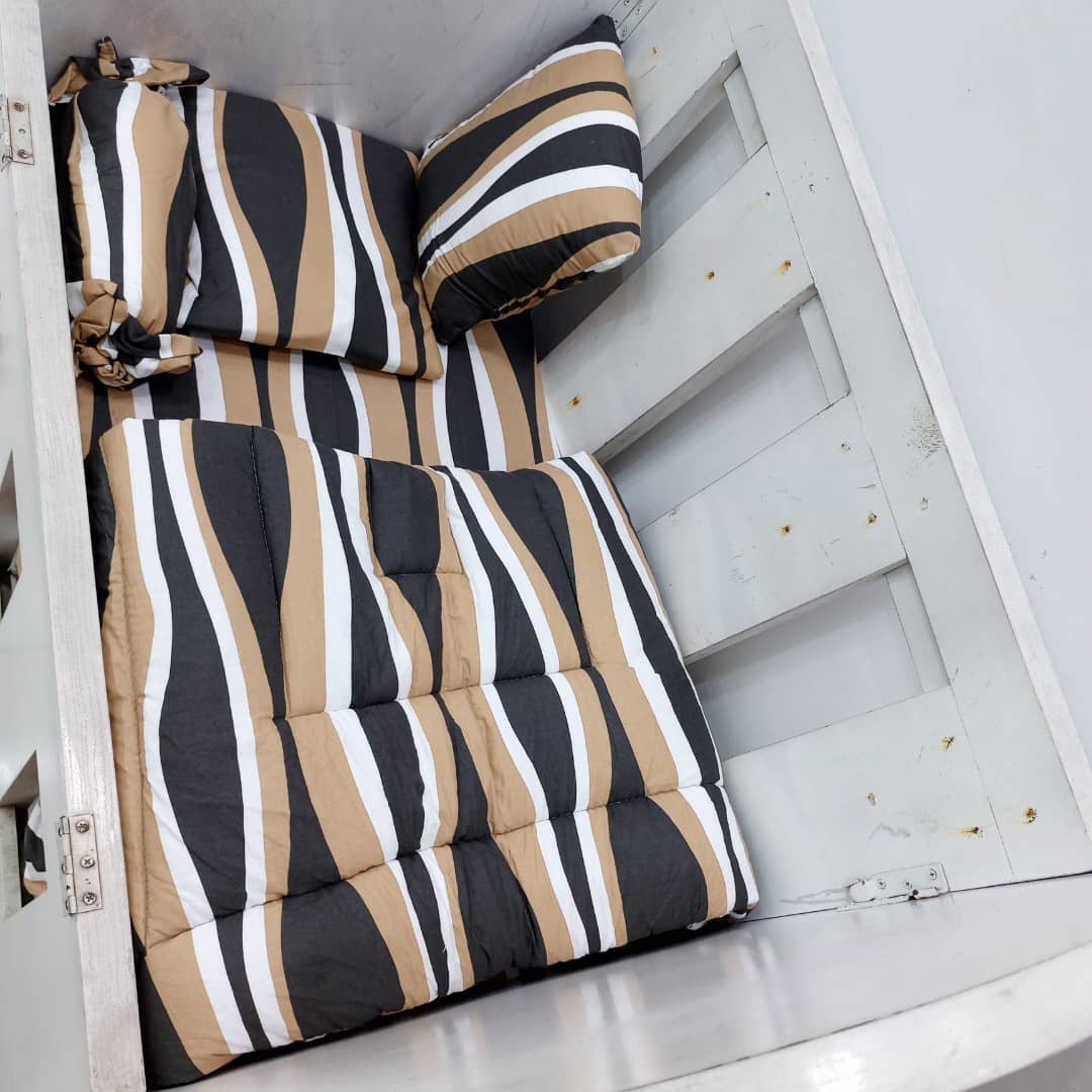 720 BROWN TIDE  BABYCOT SET