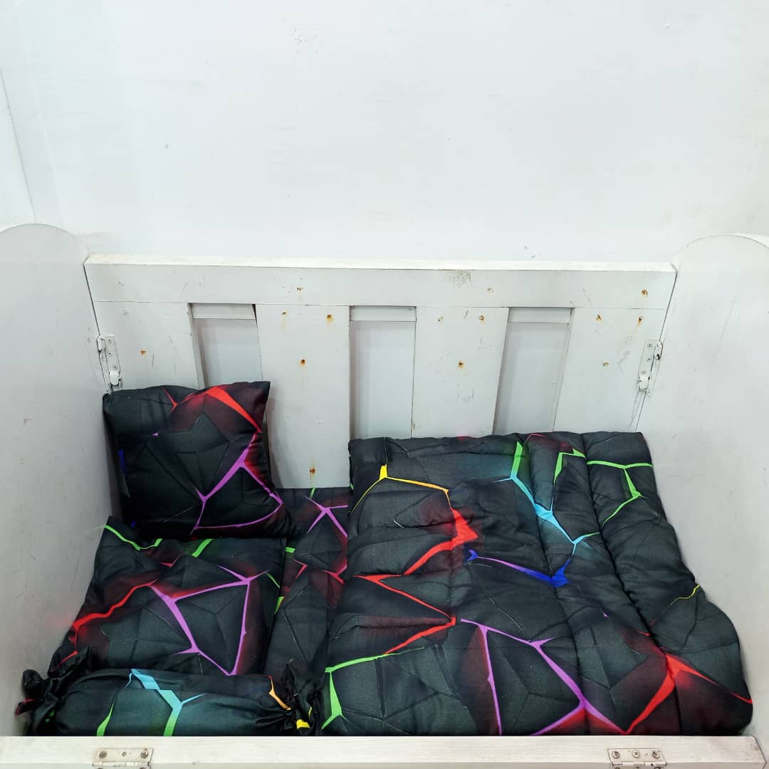 031 BLACK MATRIX BABYCOT SET