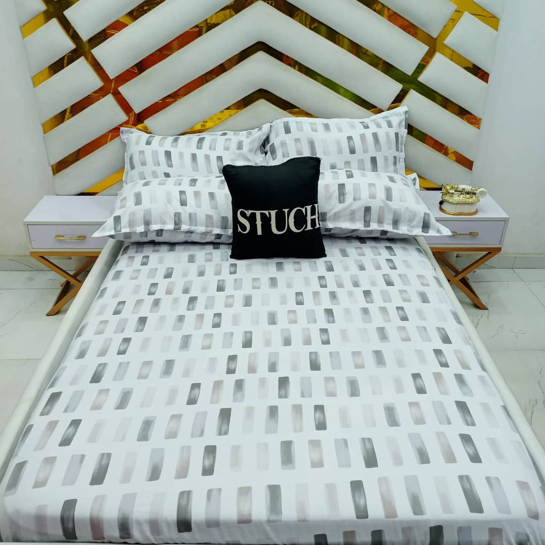 GRAY ABSTRACT 4/6 BEDSHEET(WITH TWO PILLOWCASES)