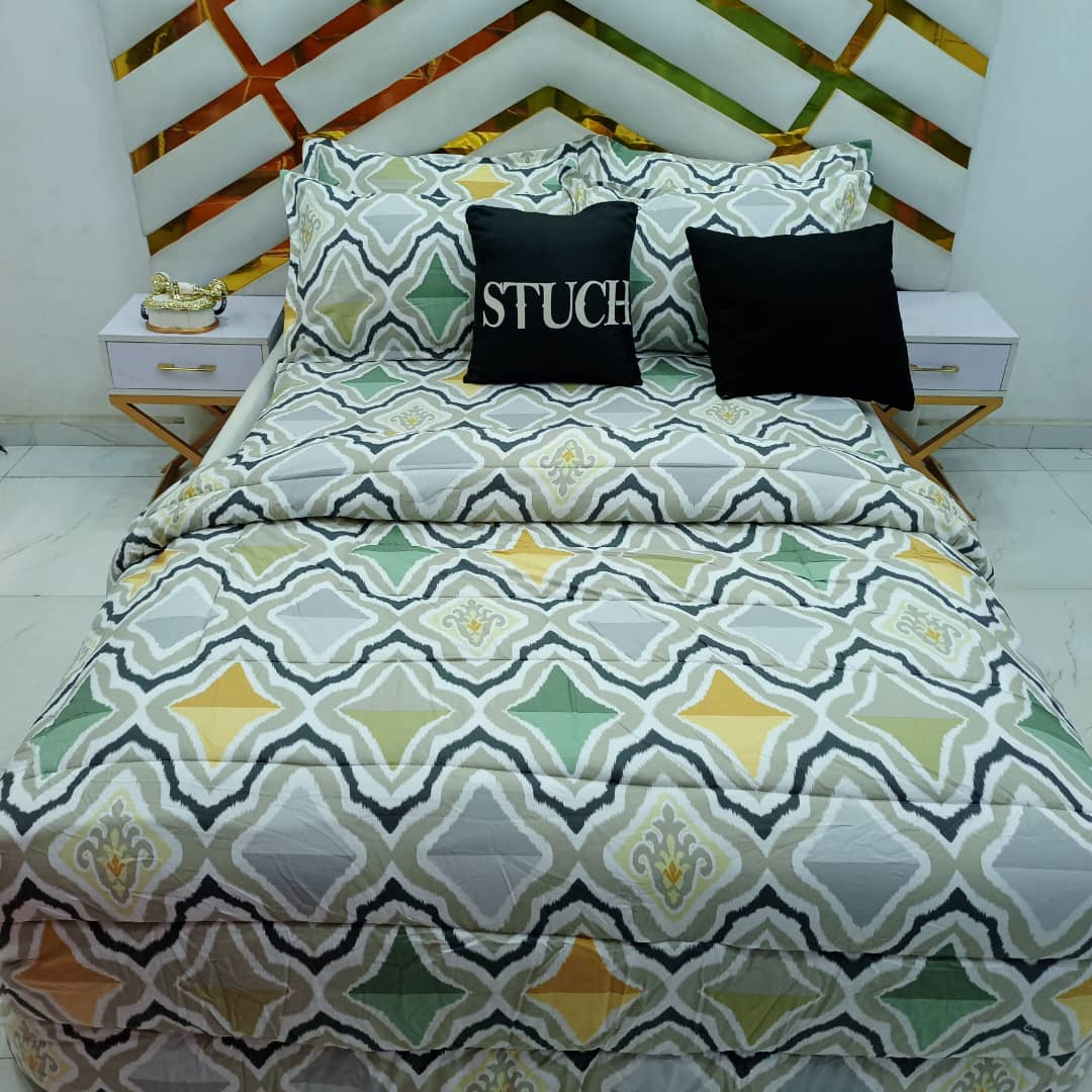 100% EGYPTIAN COTTON WHITE SPADE 7/7 BEDSHEET WITH FOUR PILLOW CASES AND DUVET COVER (NO FIBER INSIDE)