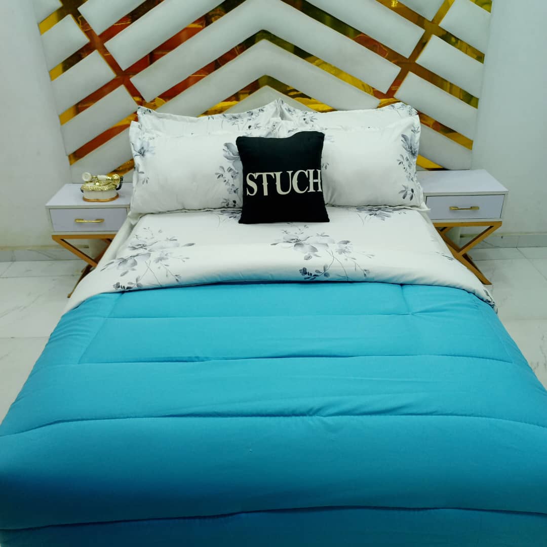 COMBINED BLUE WITH PEARL FLOWER 7/7 DUVET SET