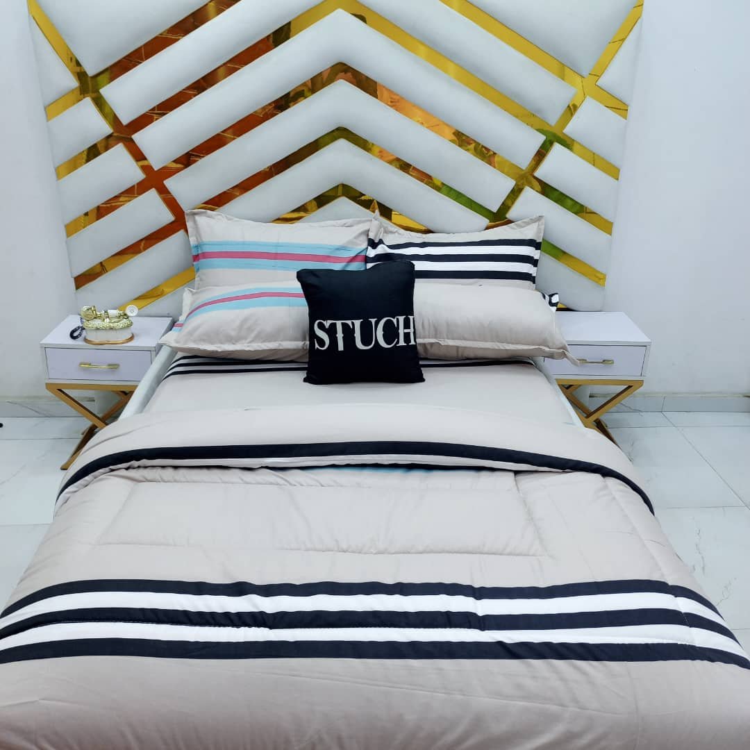 BROWN AND GREEN STRIPE 7/7 DUVET SET