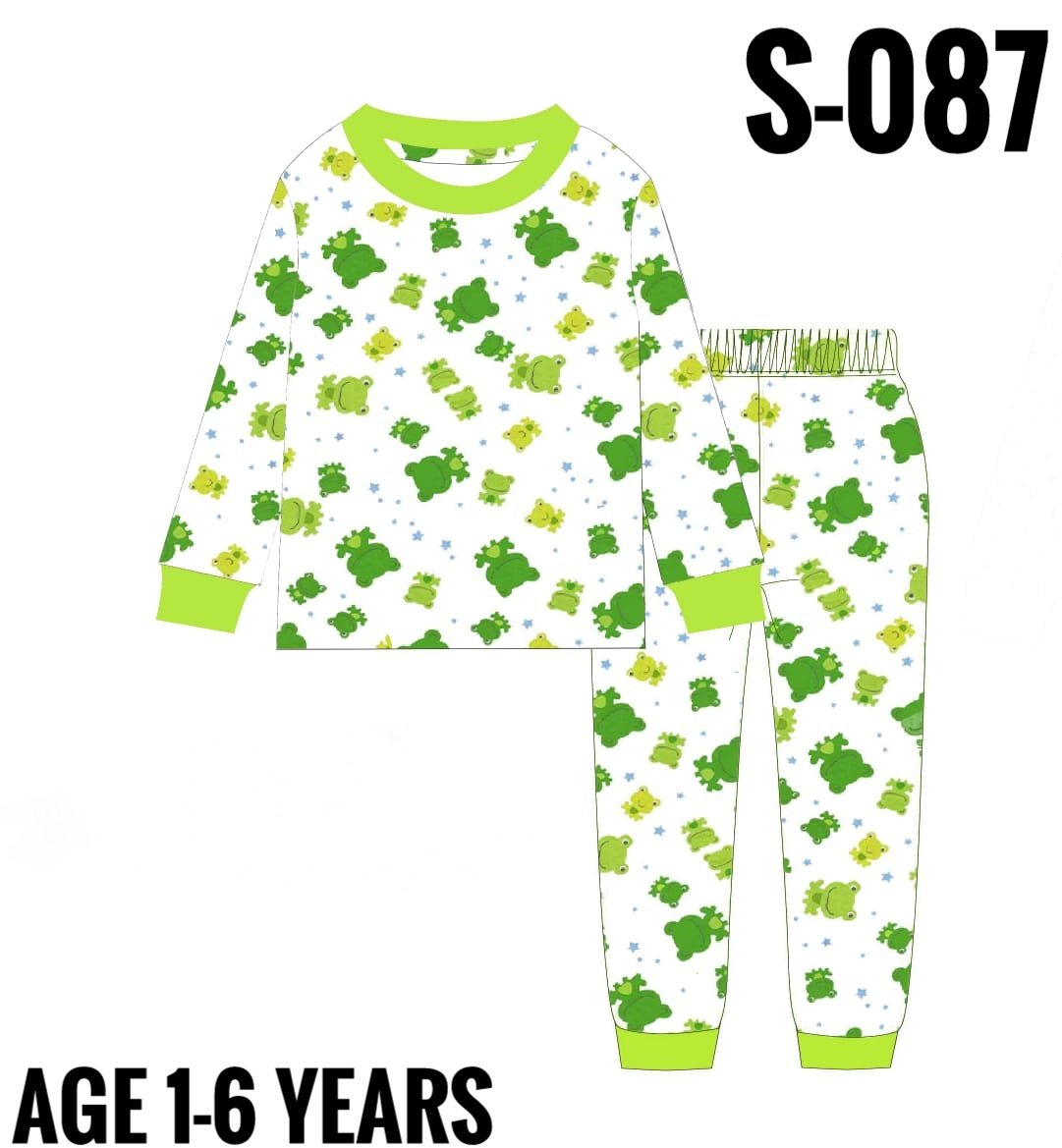 S-087 GREEN FROGGY AGE 6 PYJAMAS