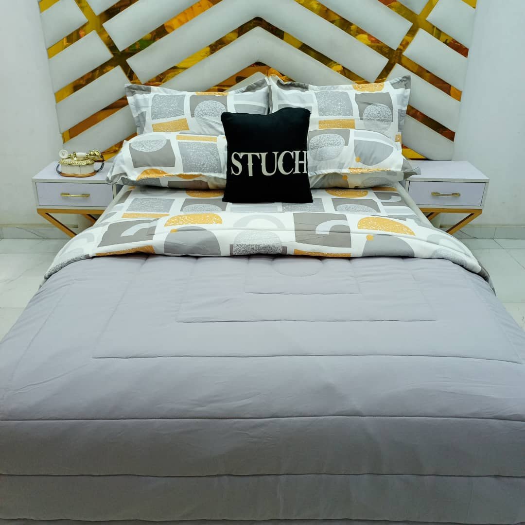 COMBINED ASH WITH ASH MUSTARD MISST 7/7 DUVET SET