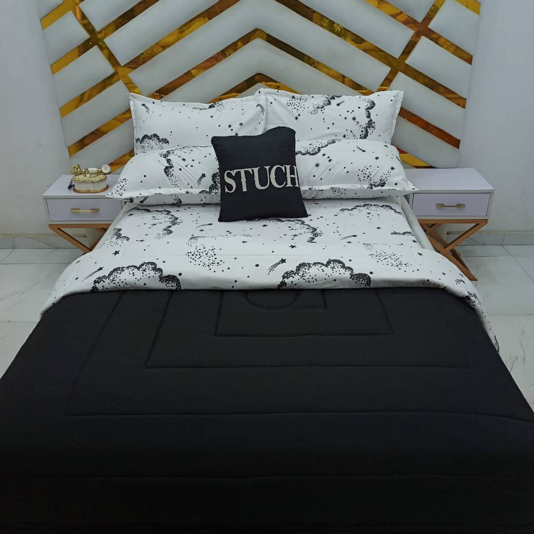 COMBINED BLACK WITH WHITE NOIR FLORAL 7/7 DUVET SET