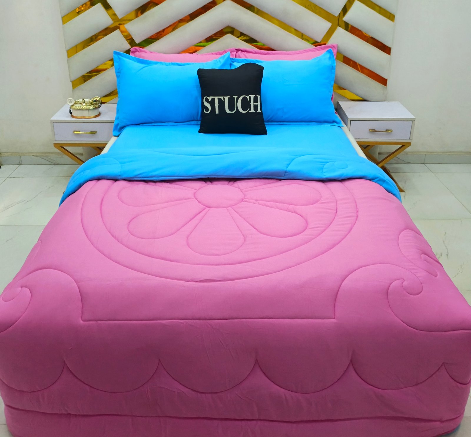 PLAIN MIXED BLUE AND PINK (BLUE BEDSHEET) 7/7 DUVET SET