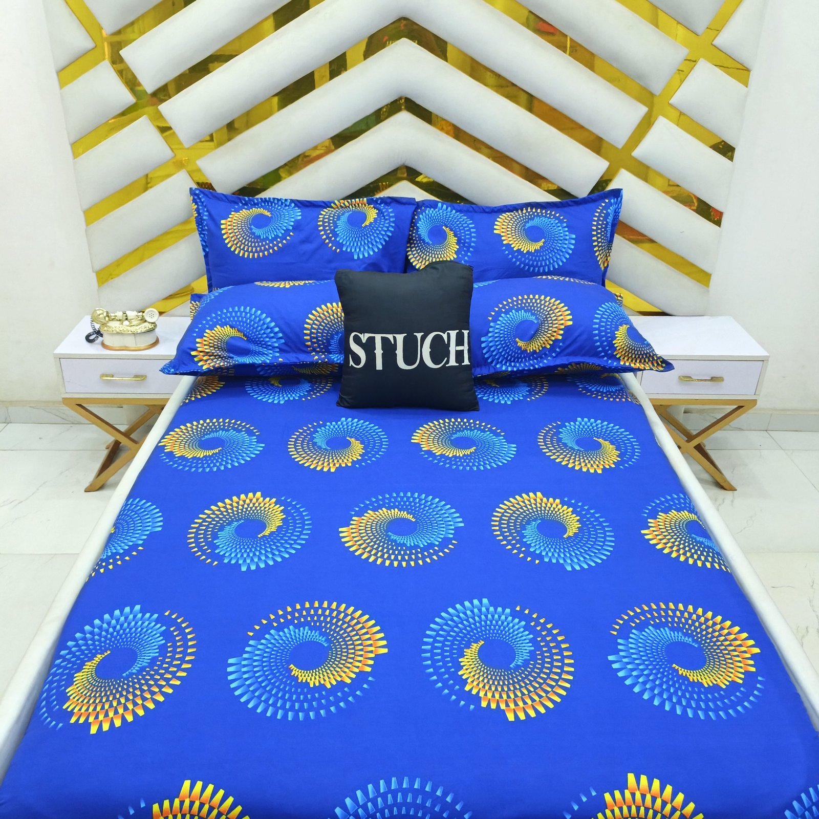 ROYAL BLUE SWIRL 4/6 BEDSHEET (WITH TWO PILLOWCASES)