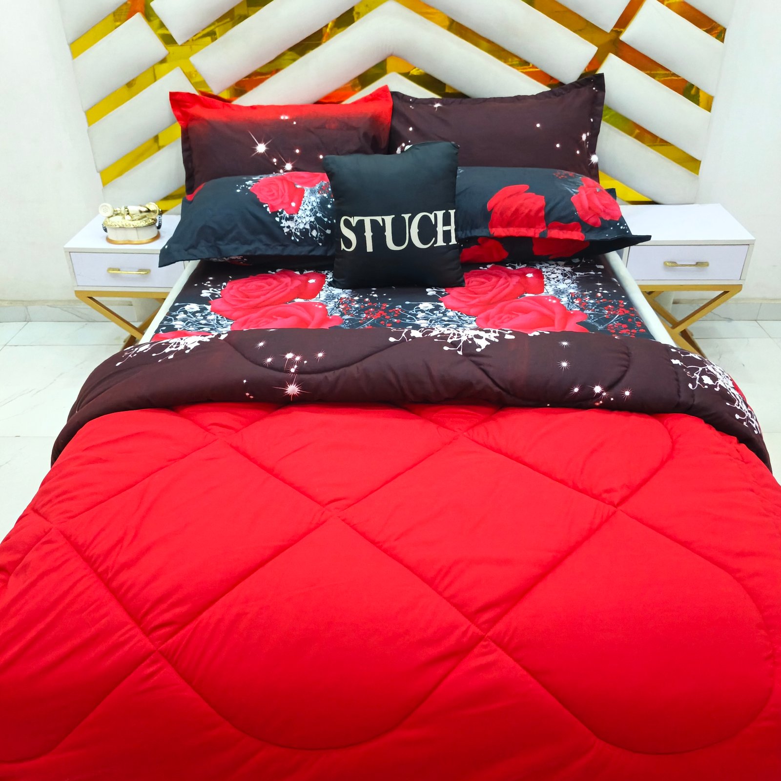 COMBINED RED WITH BLACK ROSE 7/7 DUVET SET