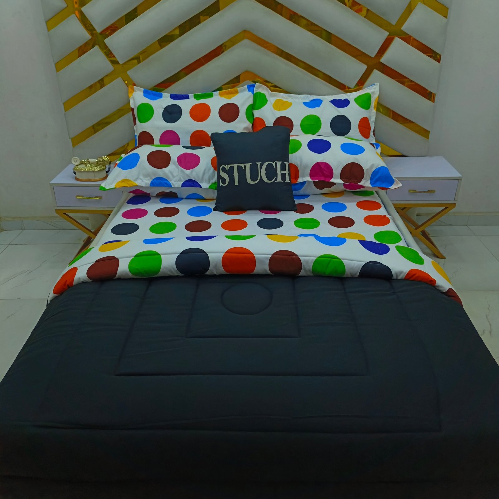 COMBINED BLACK WITH MULIT COLOR BIG POLKA 7/7 DUVET SET