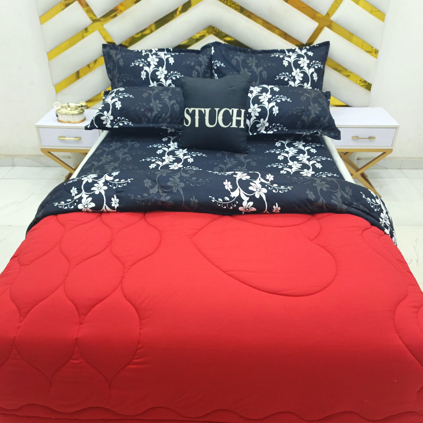 RED COMBINE WITH BLACK LILY 7/7 DUVET SET