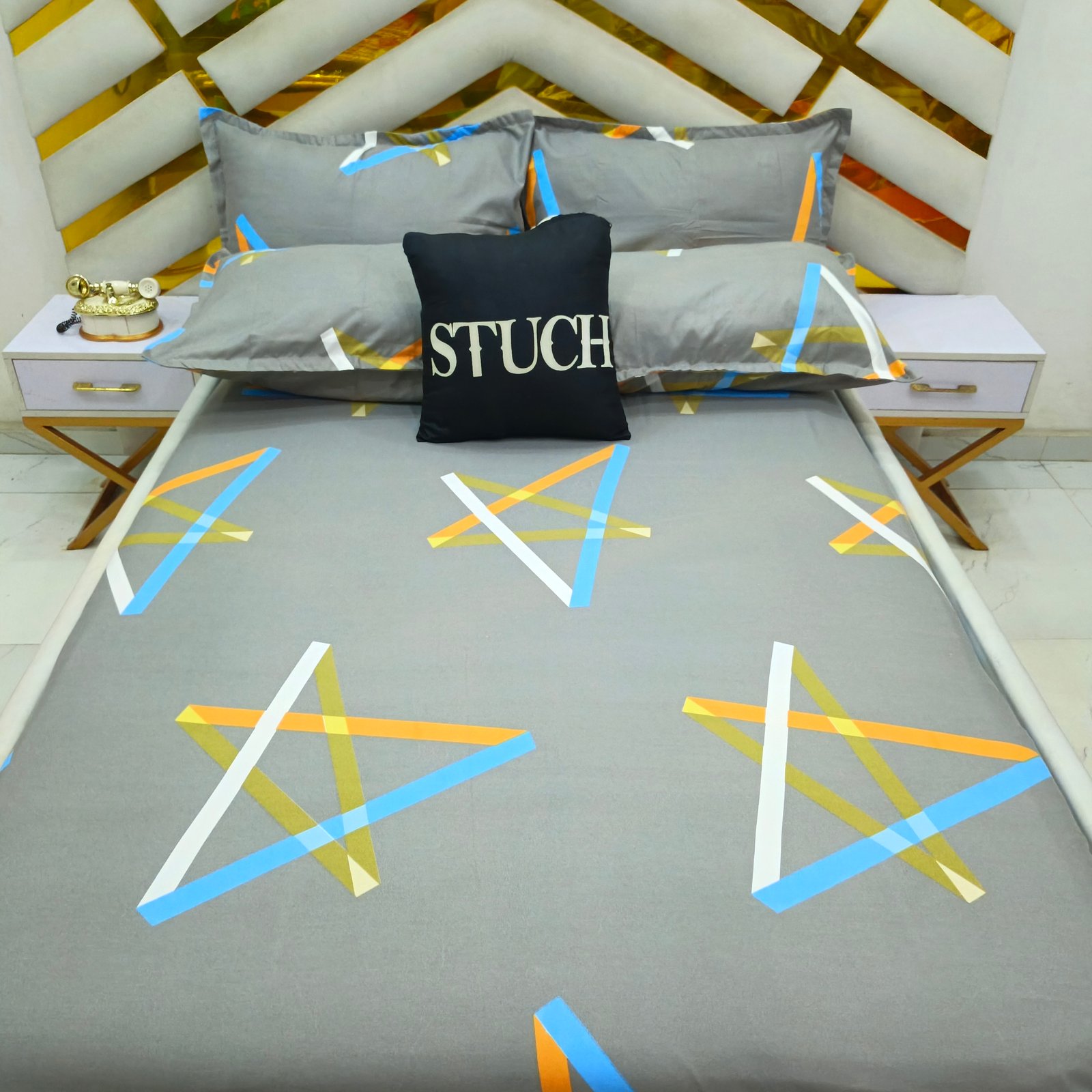GRAY HARIZON 4/6 BEDSHEET (WITH TWO PILLOWCASES)