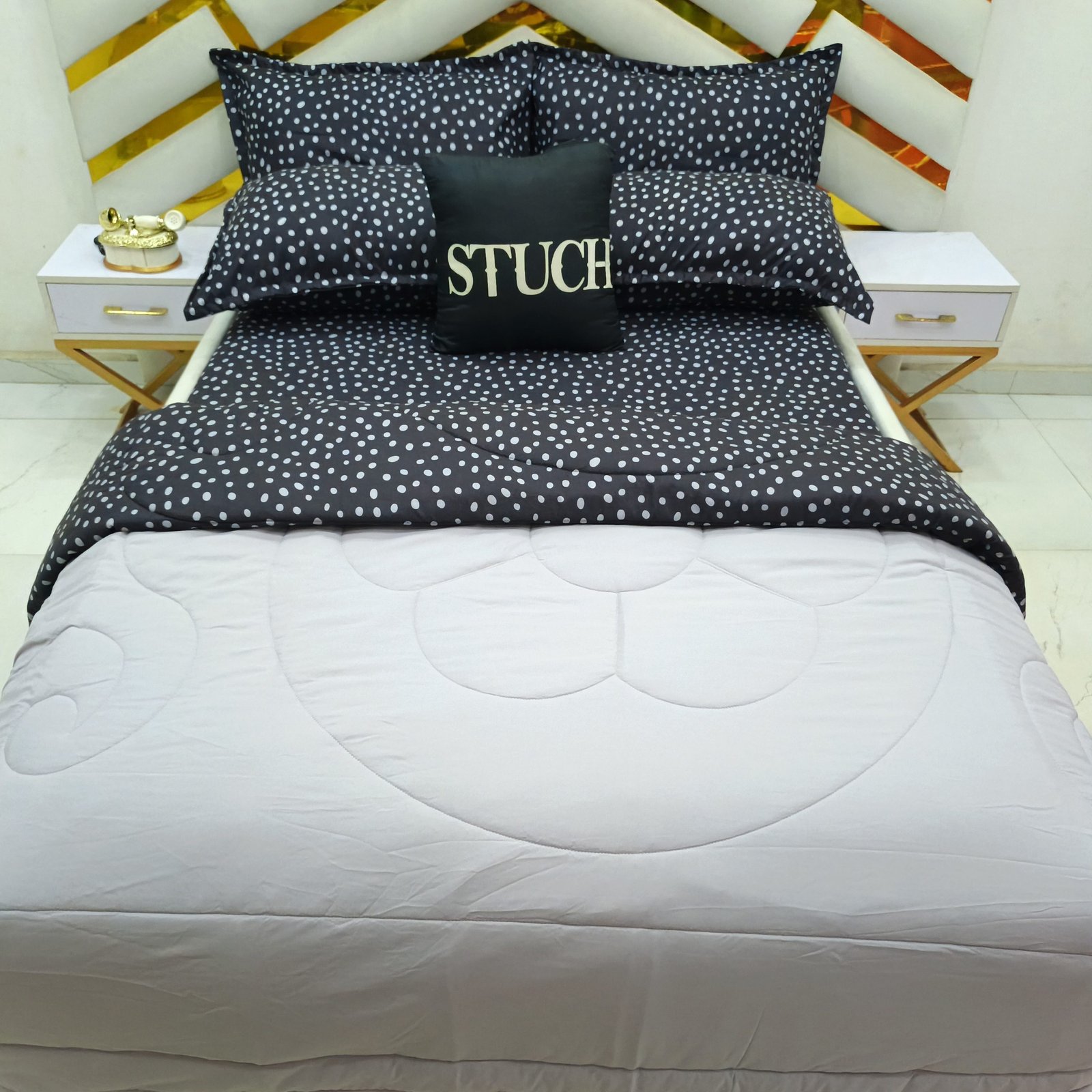 COMBINED ASH WITH BLACK DOT 7/7 DUVET SET