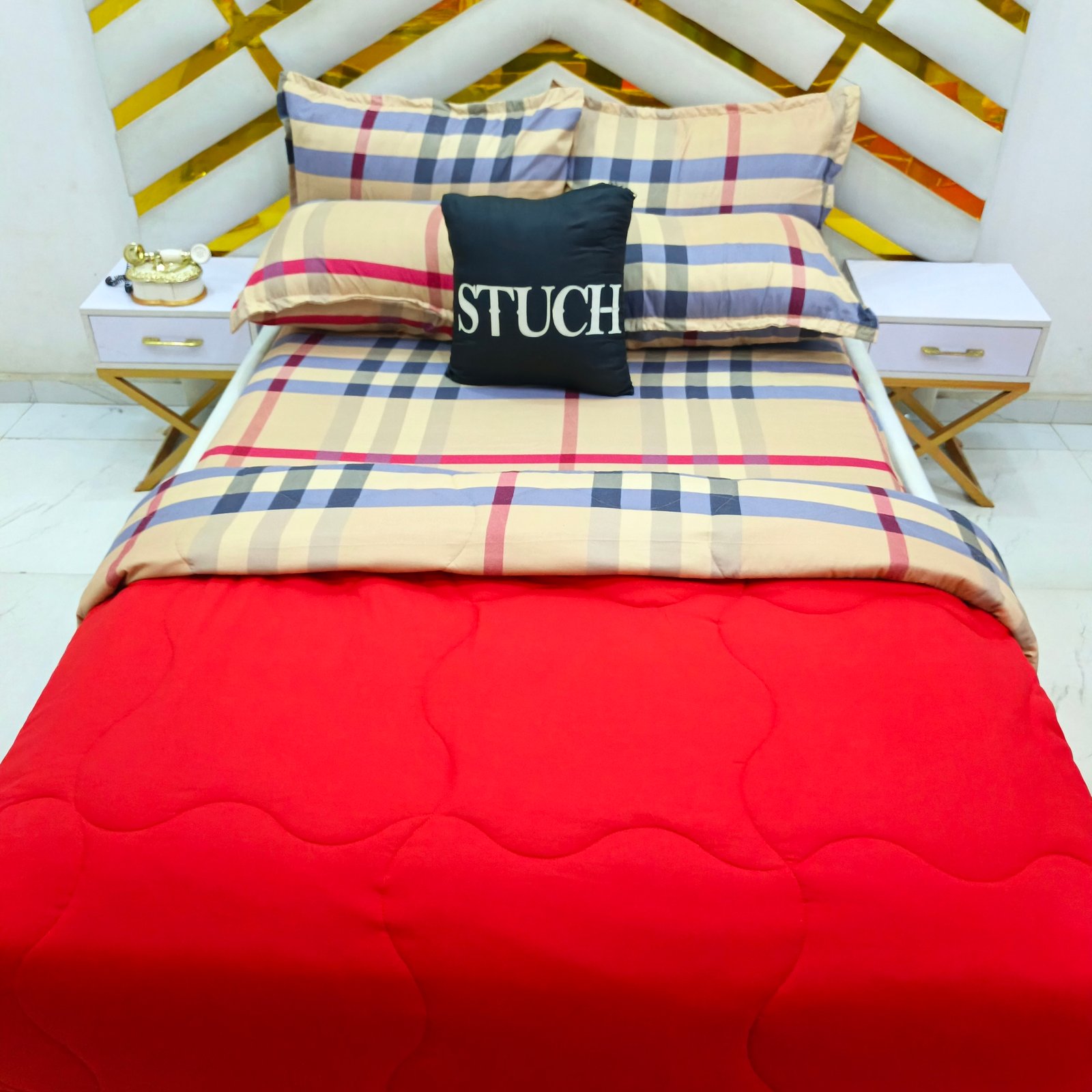 COMBINED RED WITH BURBERRY 7/7 DUVET SET