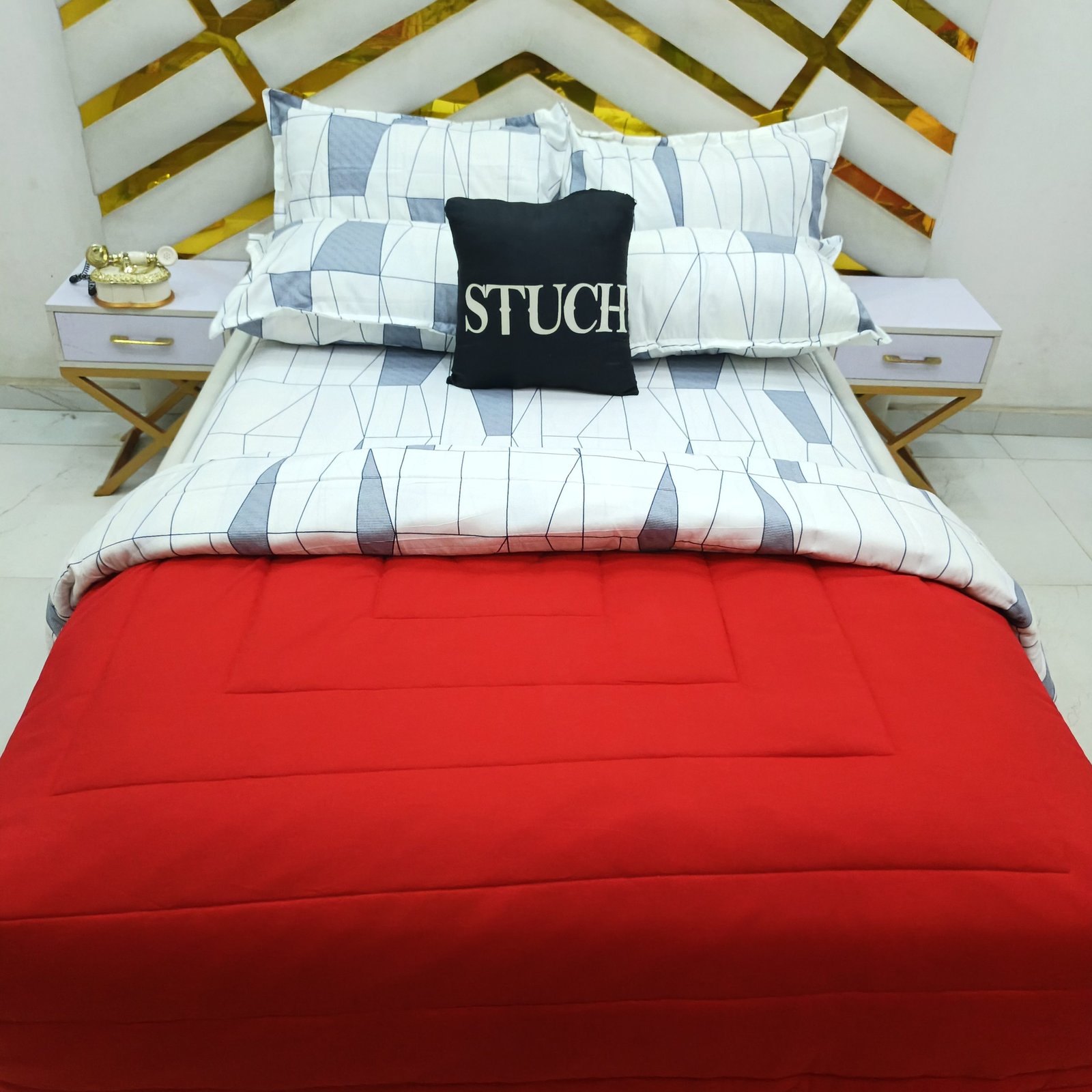 COMBINED RED WITH WHITE HILLS 7/7 DUVET SET