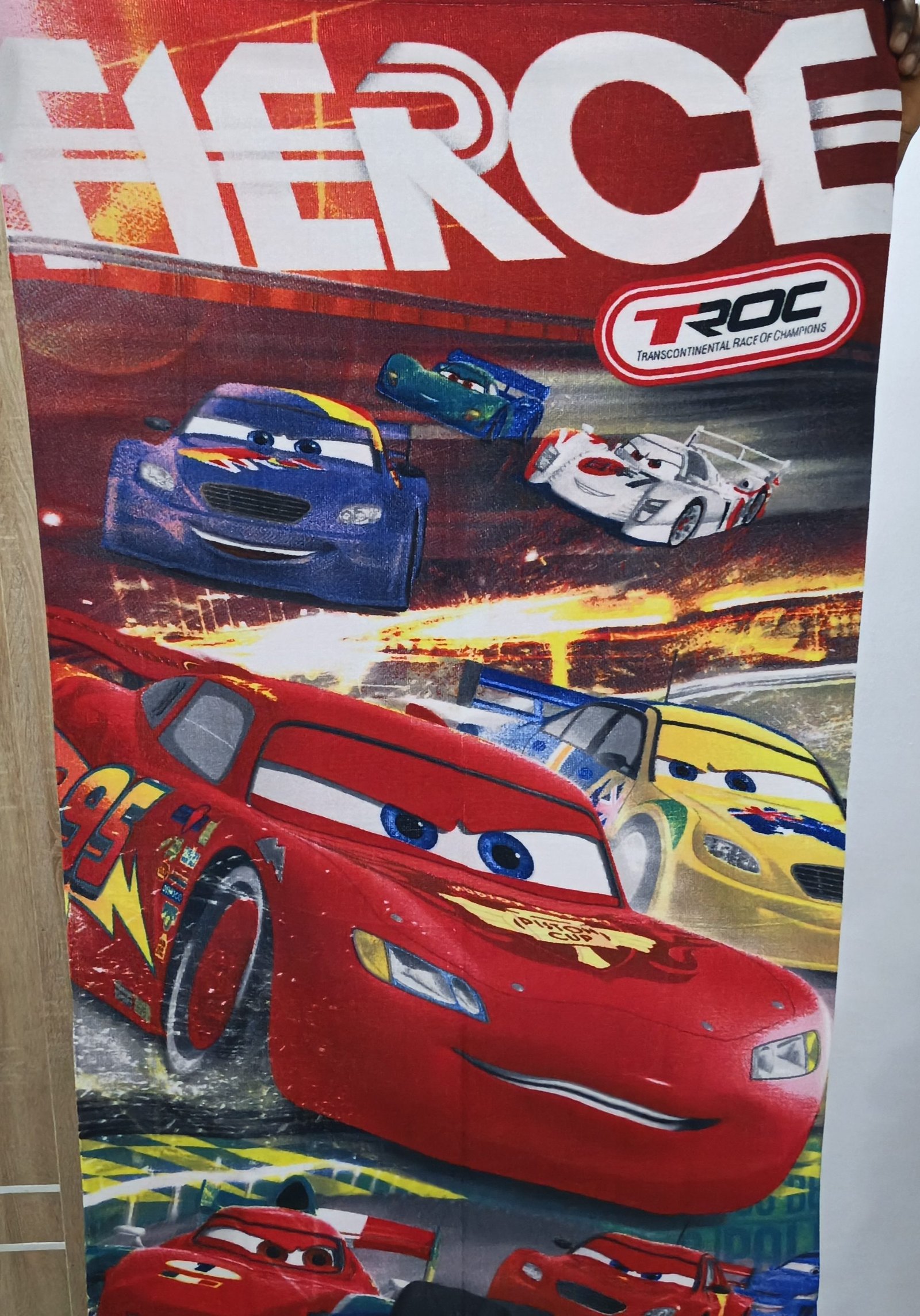 CAR RACE KIDS LARGE TOWEL 28/51 INCHES