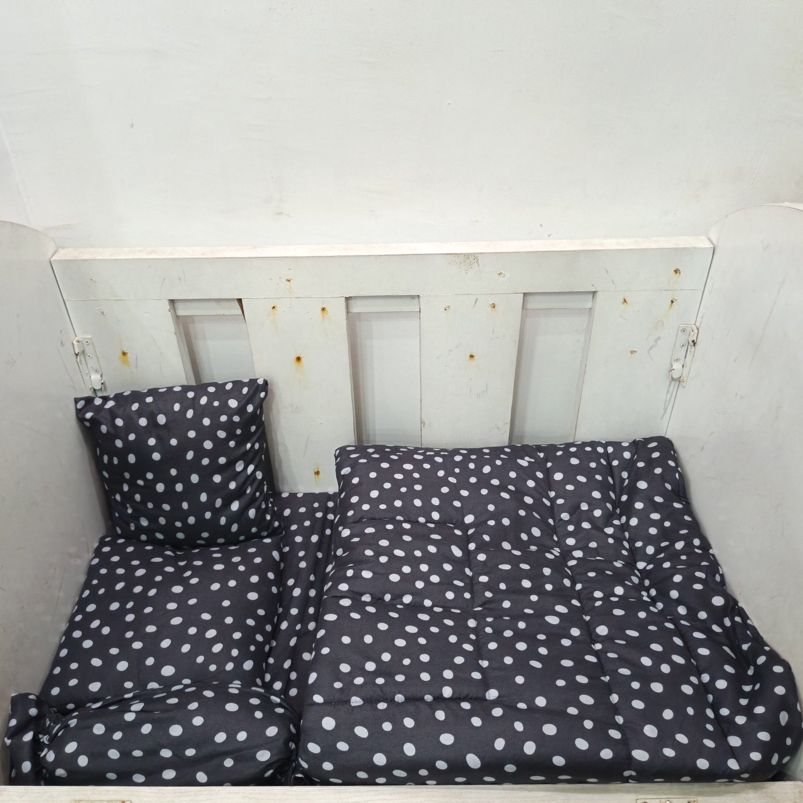 021 BLACK DOT BABYCOT SET