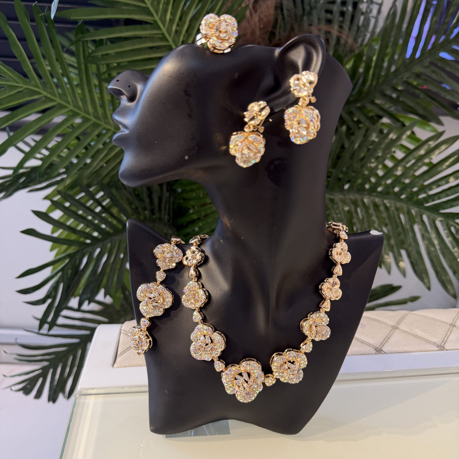 NECKLACE SET 813