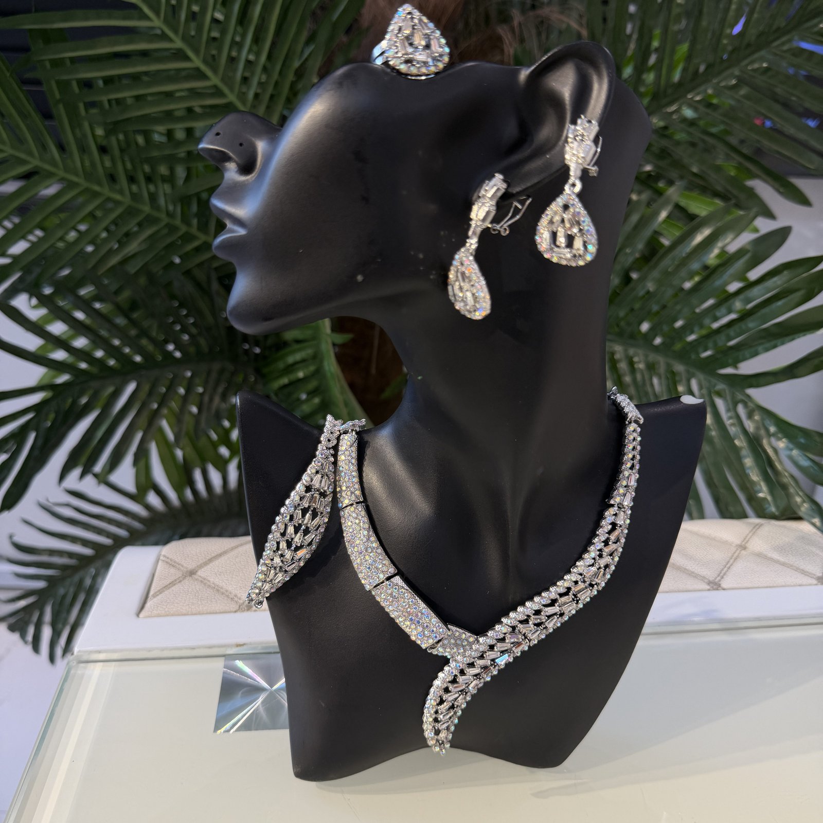 NECKLACE SET 802