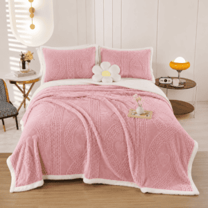 PLUSH LOVE PINK FUR DUVET WITH 2 PILLOW CASES (200 X 230cm)