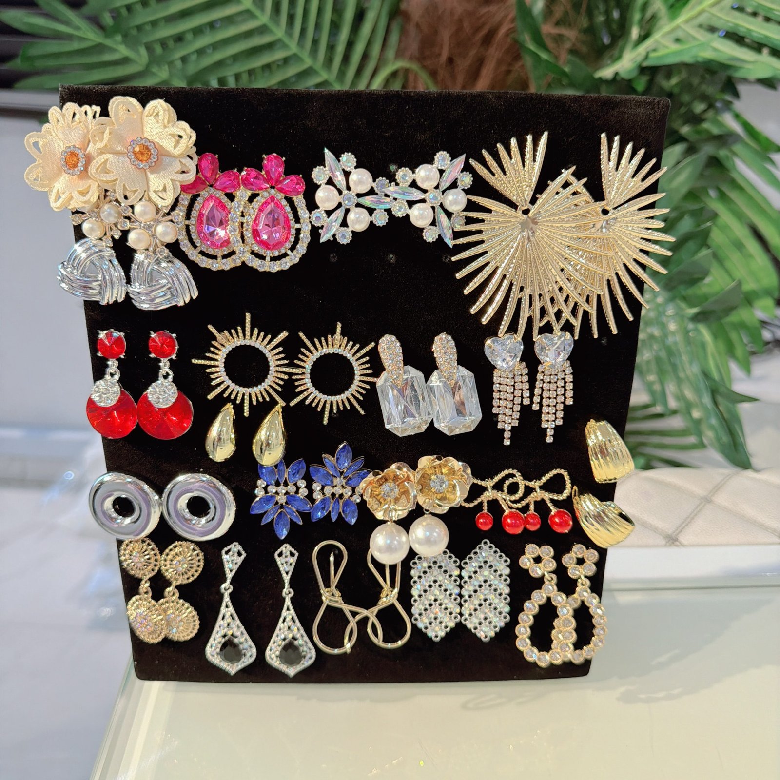 Board Earrings B52