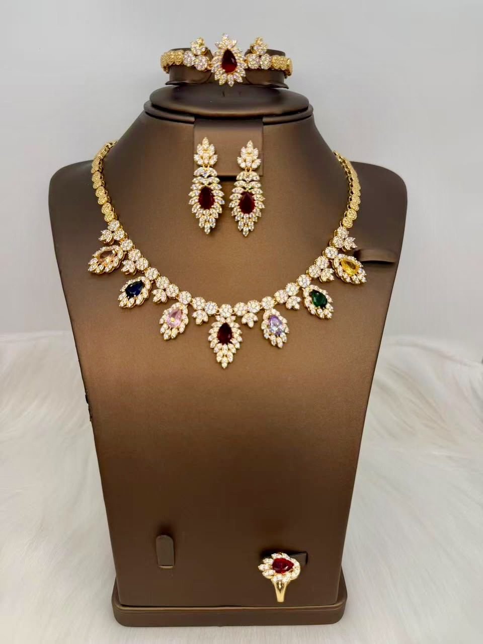 NECKLACE SET (NECKACE, BRACELET, RING AND EARRINGS)170