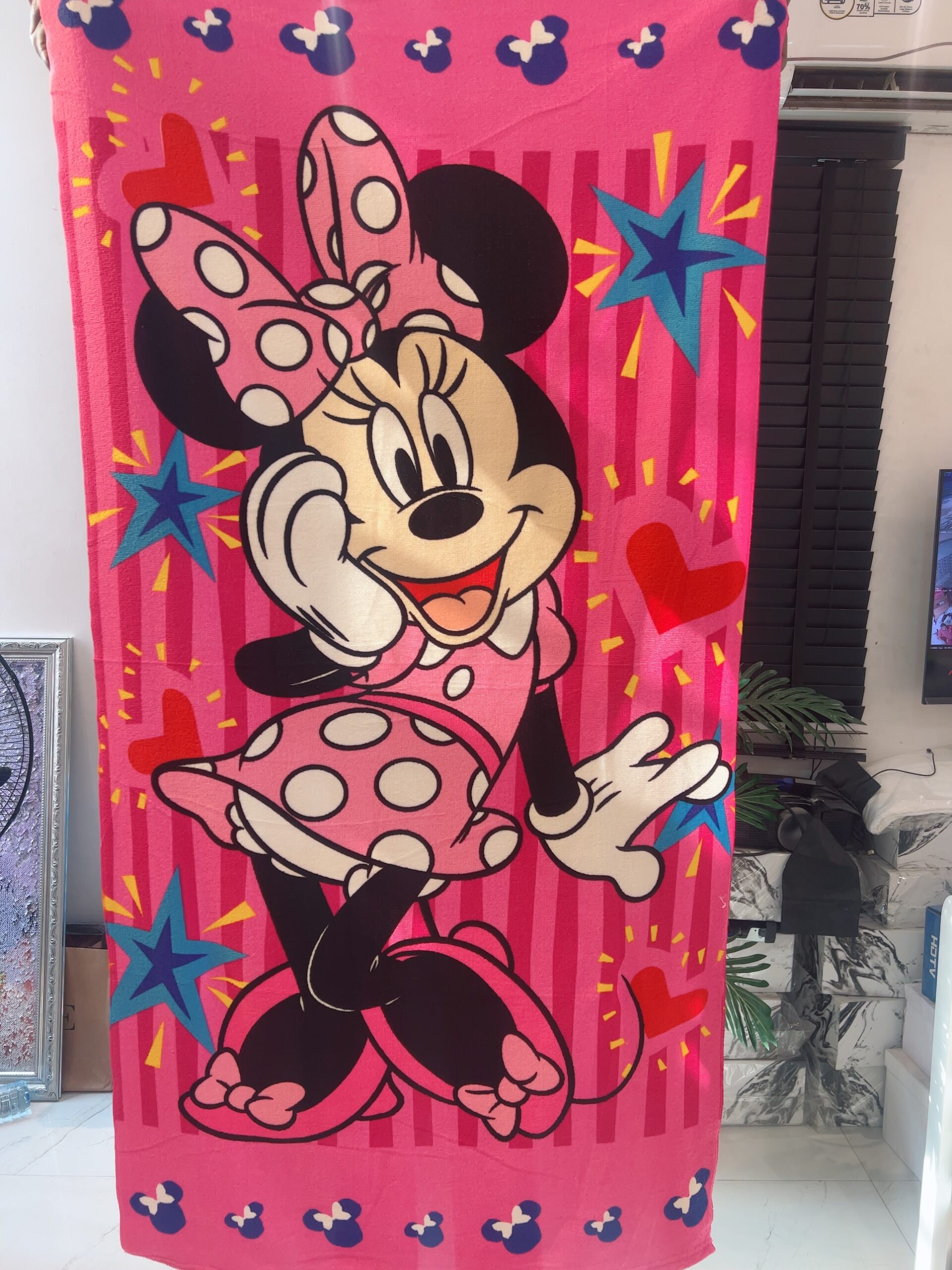 STAR MICKEY KIDS LARGE TOWEL 28/51 INCHES