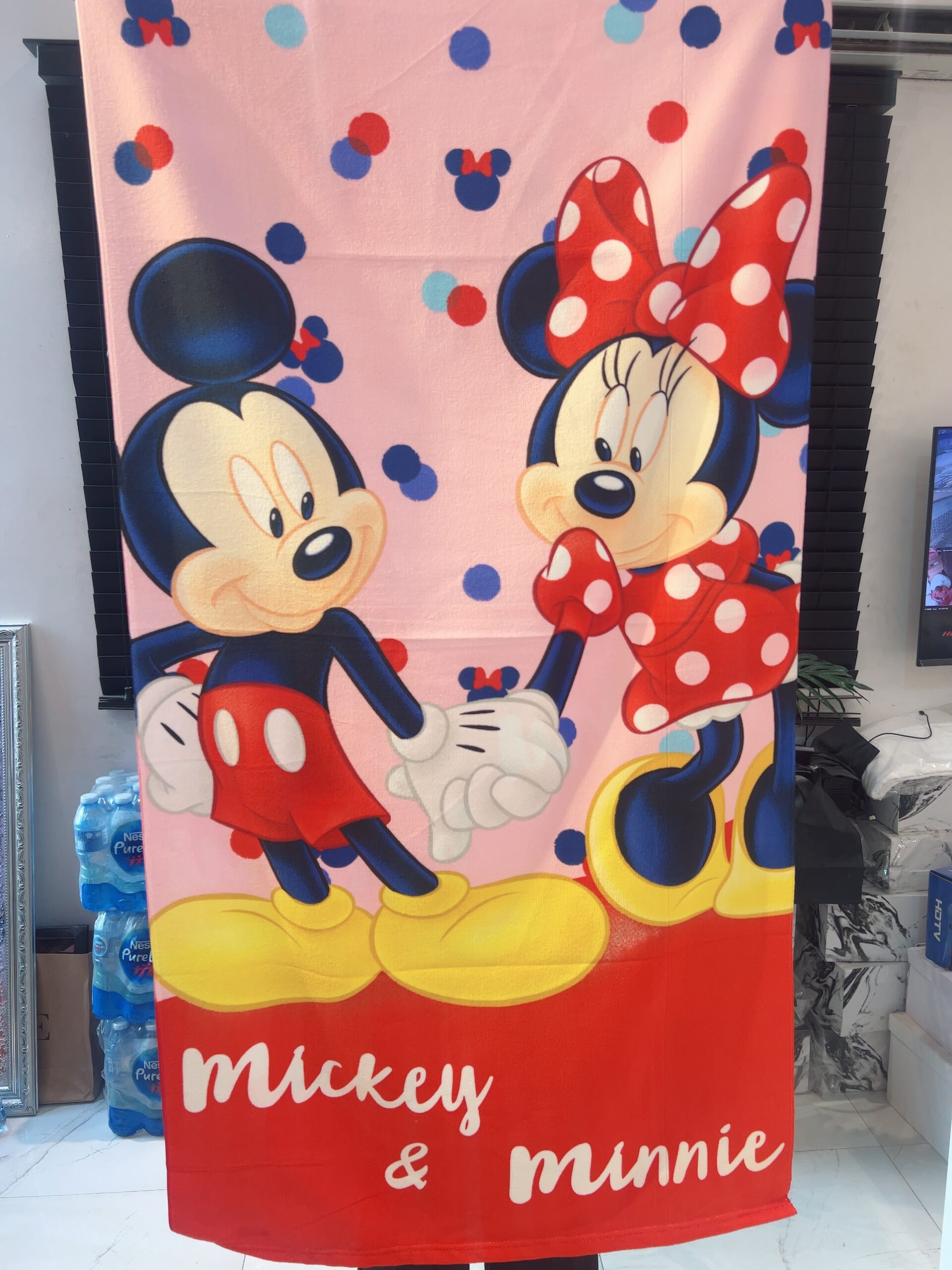 POLKA MICKEY KIDS LARGE TOWEL 28/51 INCHES