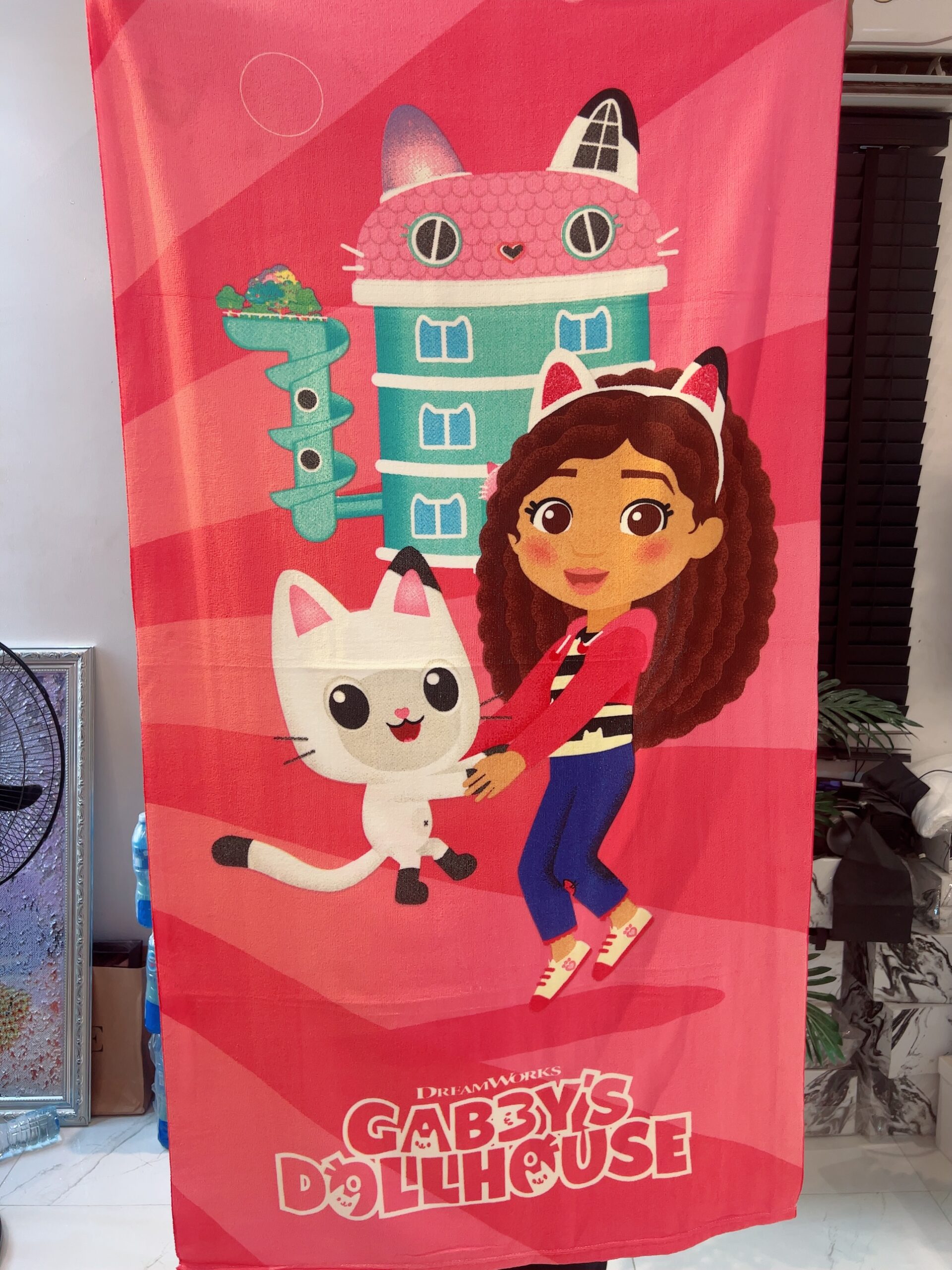 GABBY’S DOLL HOUSE KIDS LARGE TOWEL 28/51 INCHES