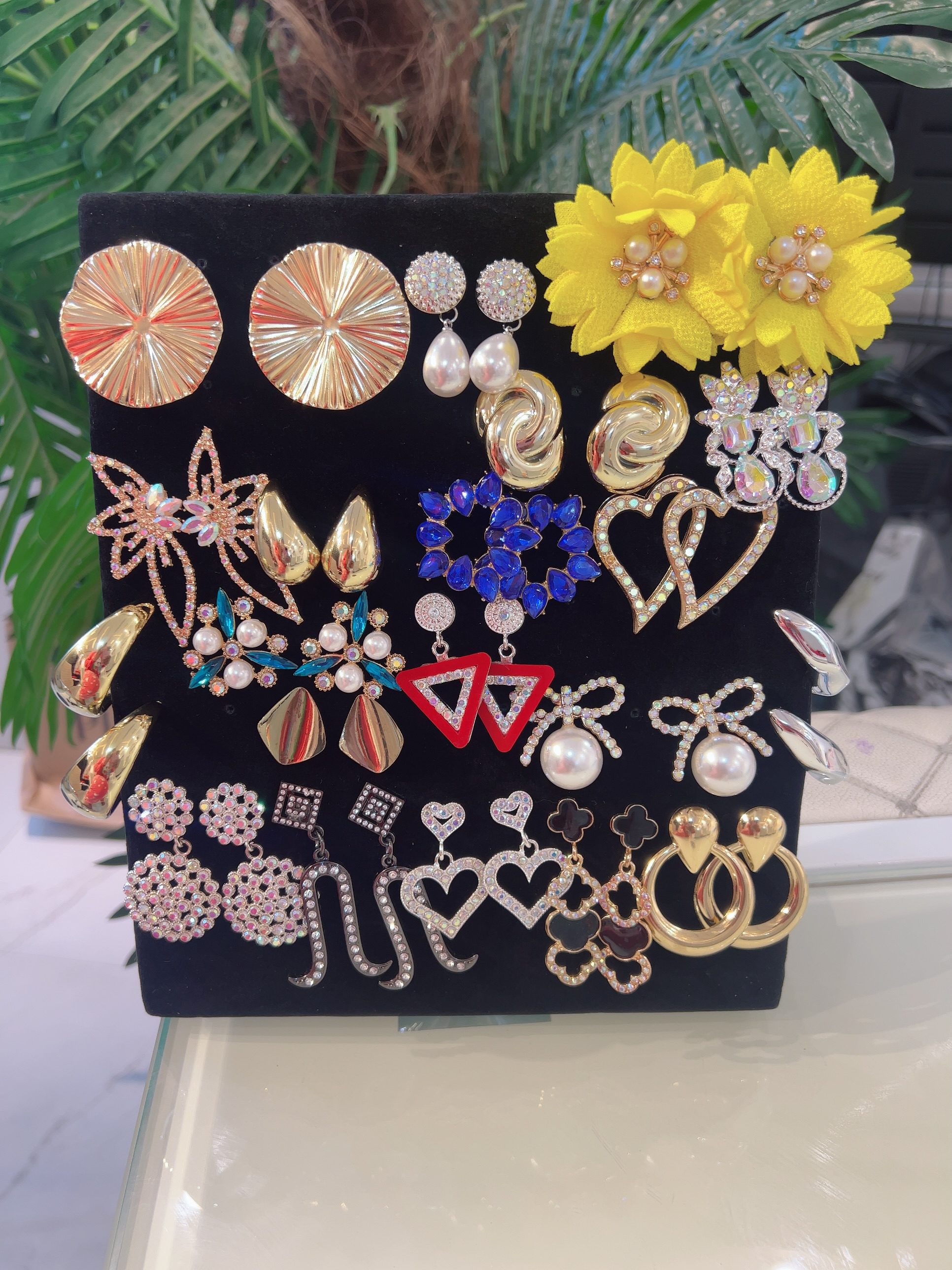 Board Earrings B67