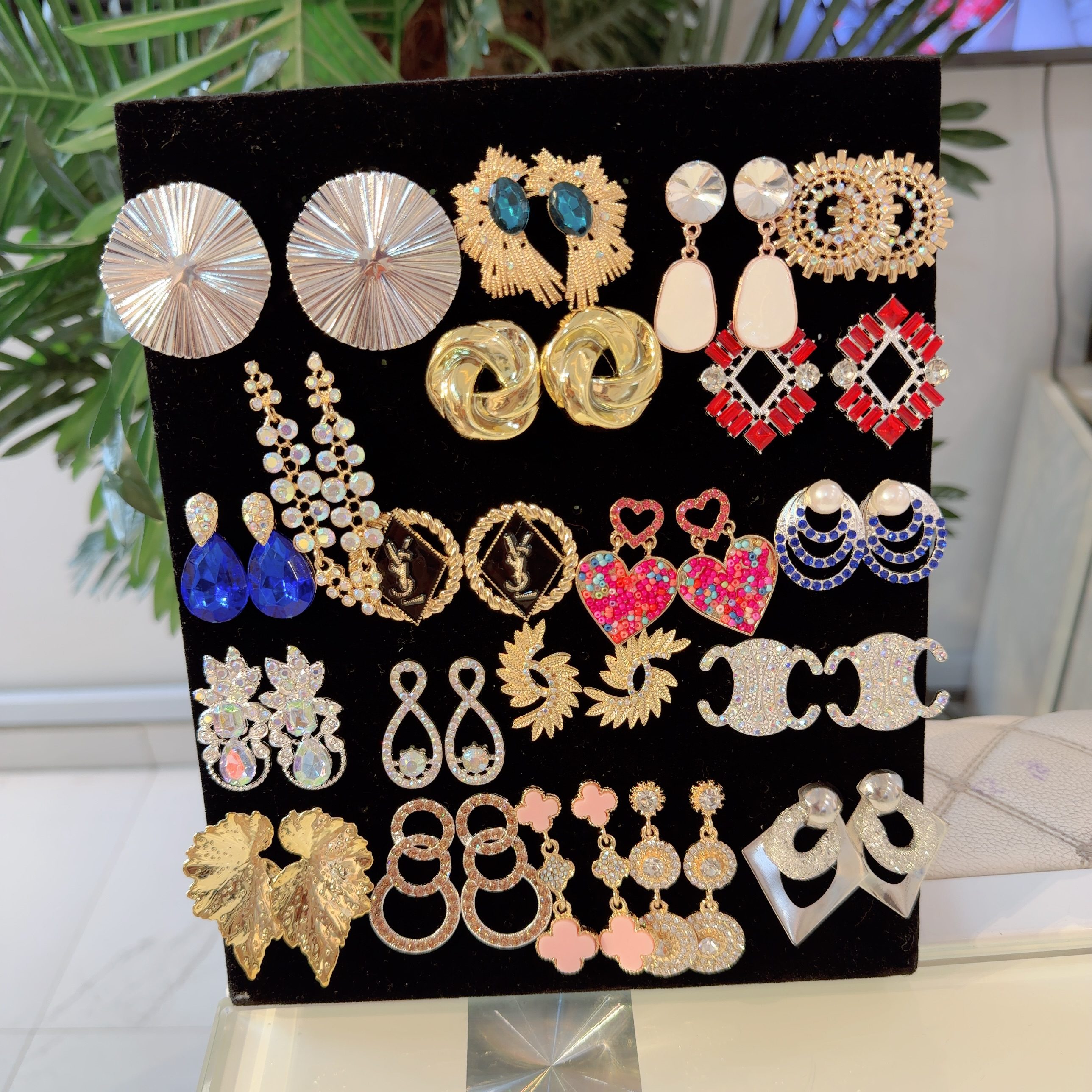 Board Earrings B57