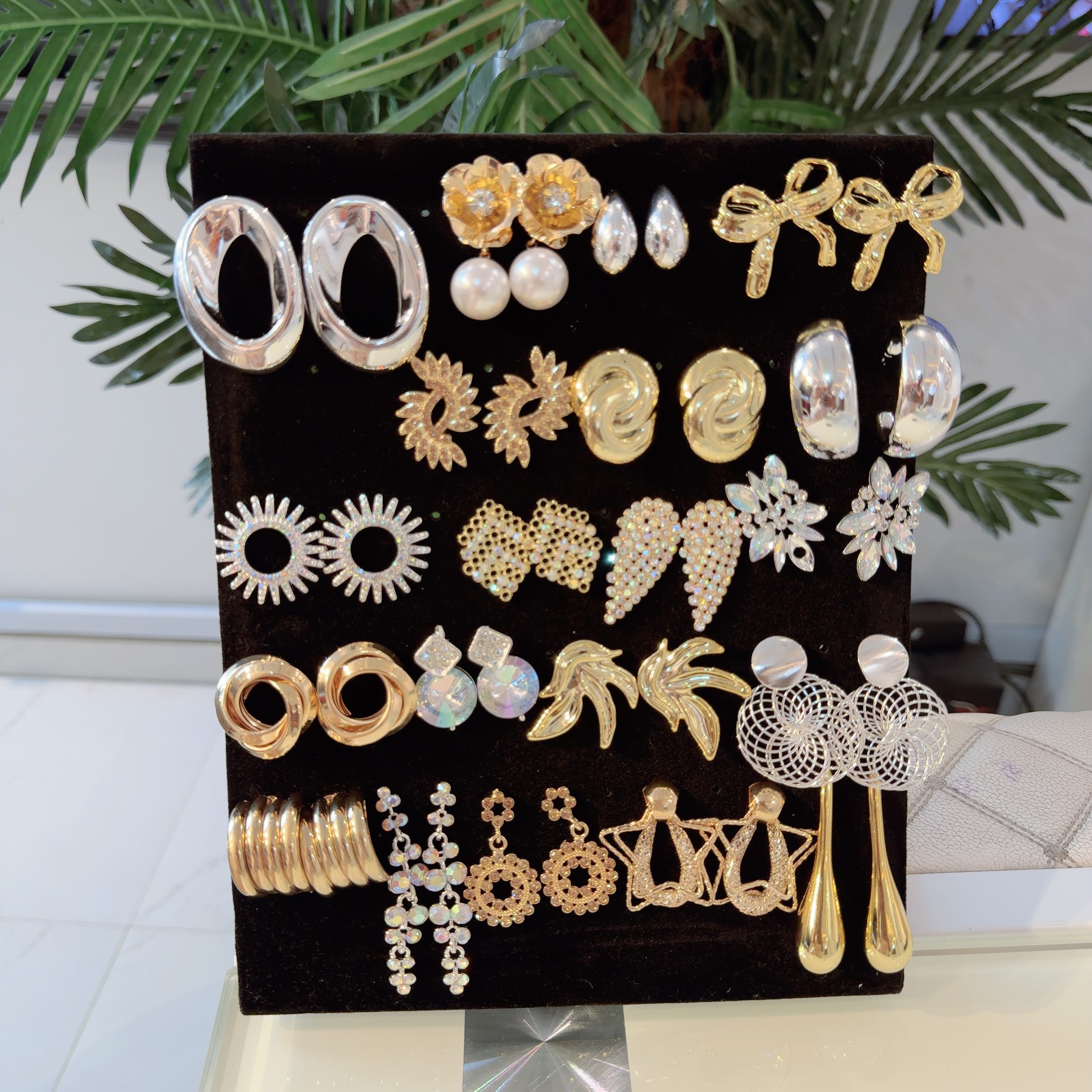 Board Earrings B53