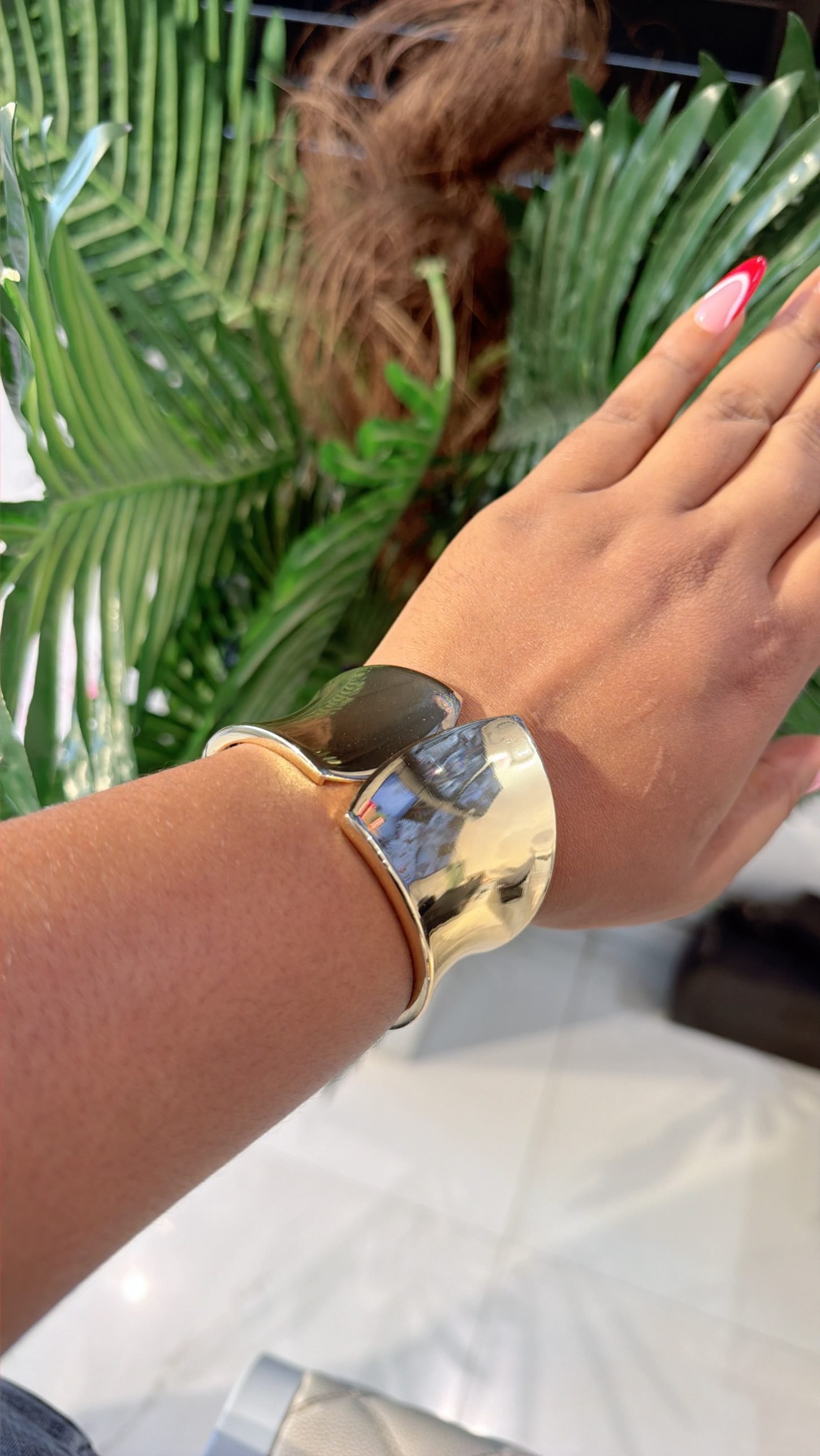 GOLD bold bracelet 022