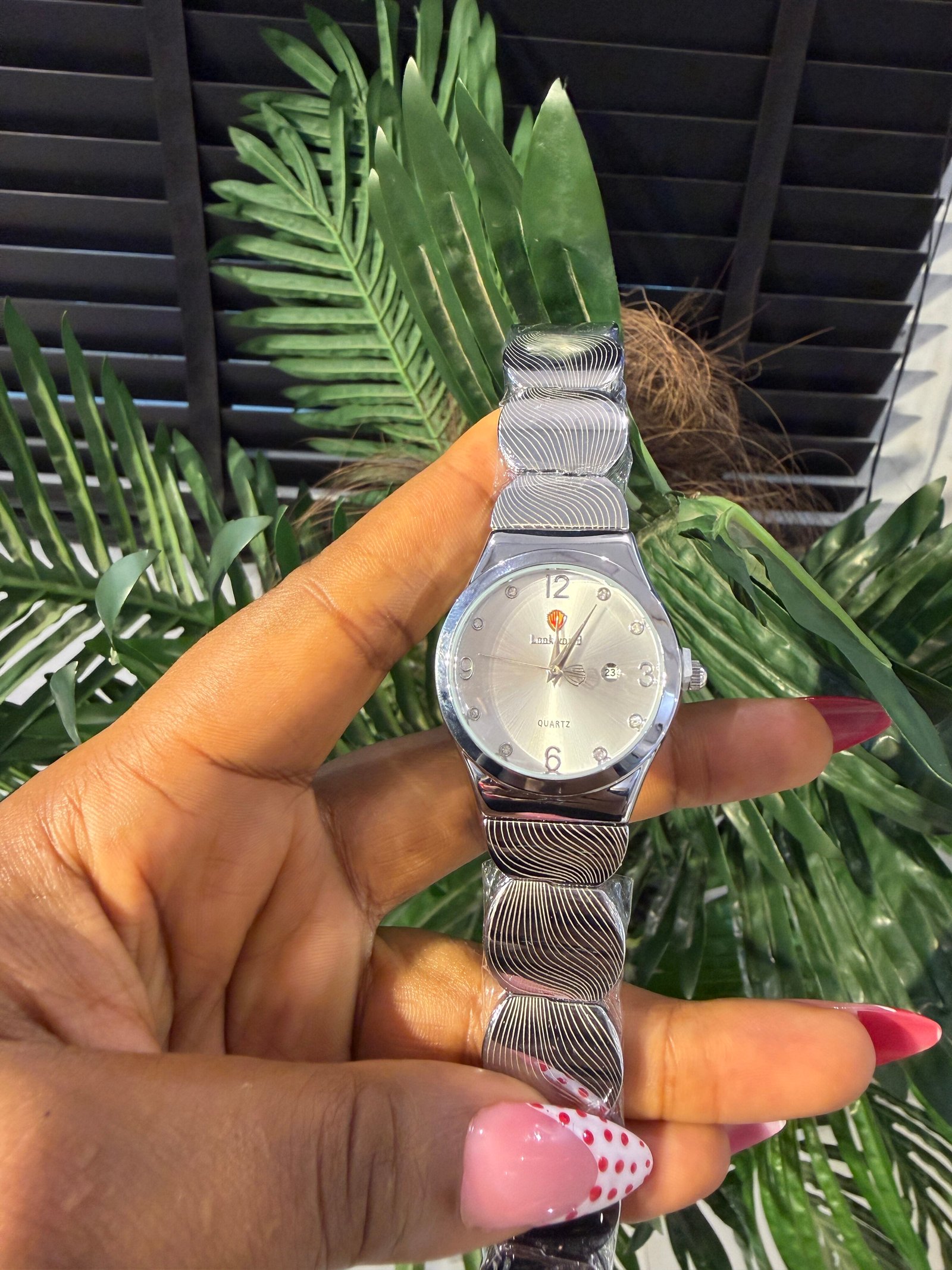 WRISTWATCH 018
