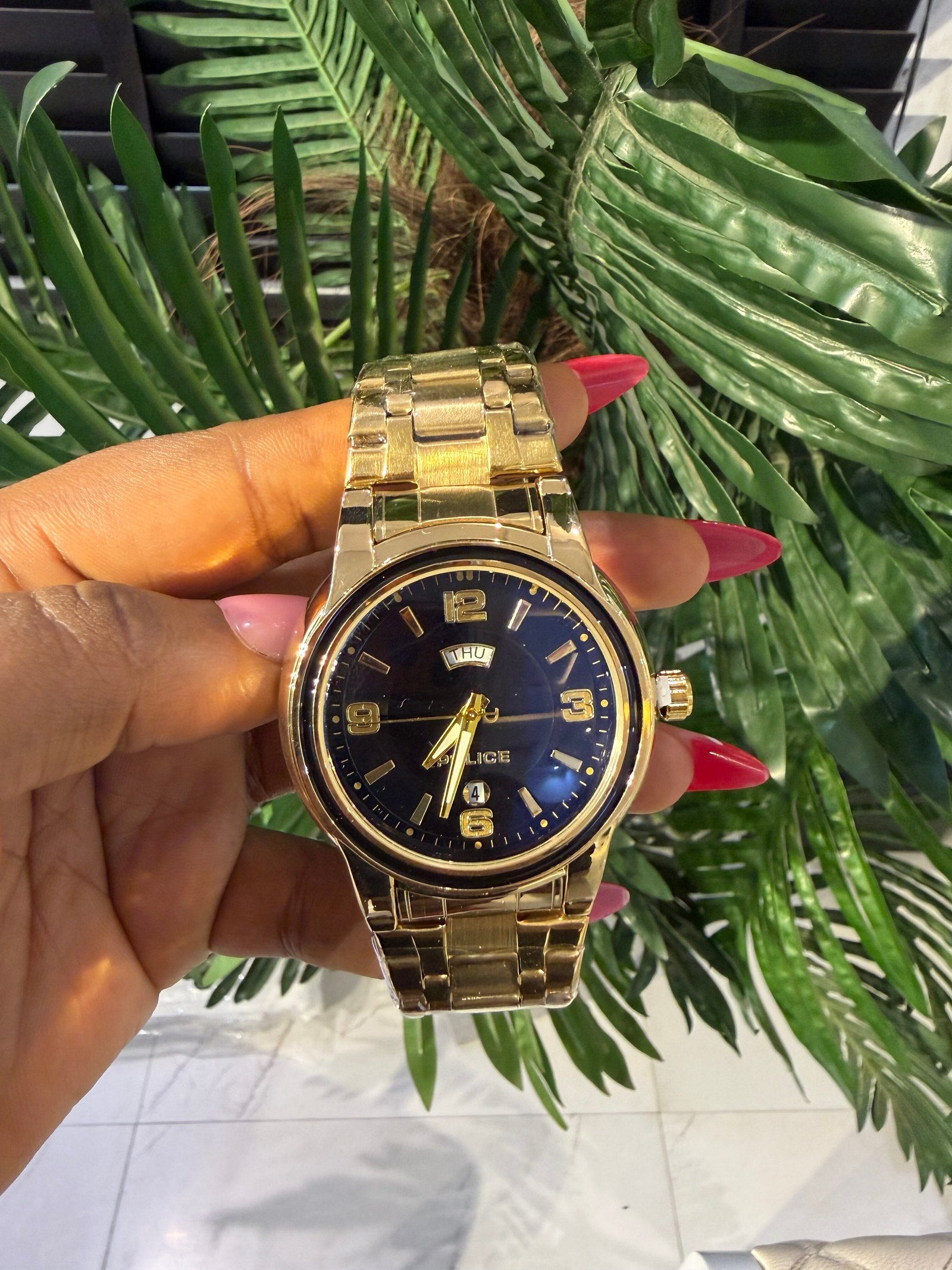 WRISTWATCH 020
