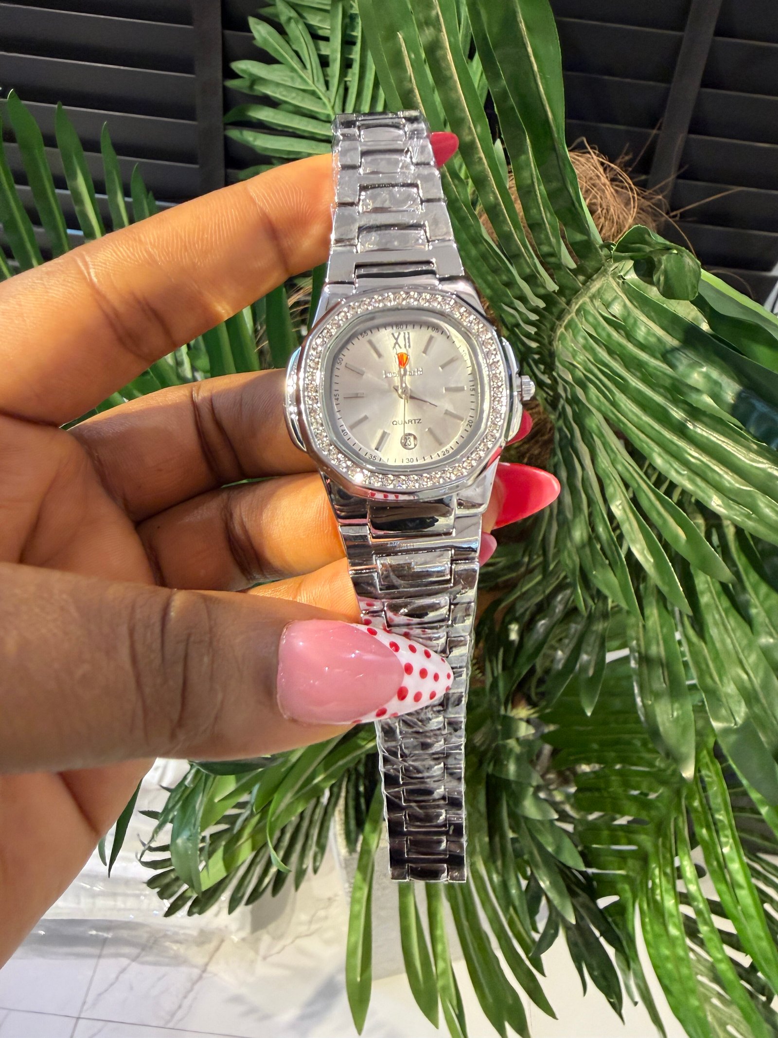 WRISTWATCH 021
