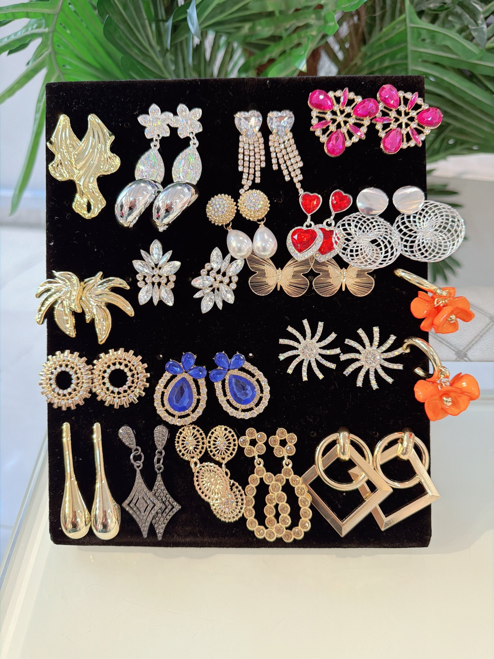 Board Earrings B66