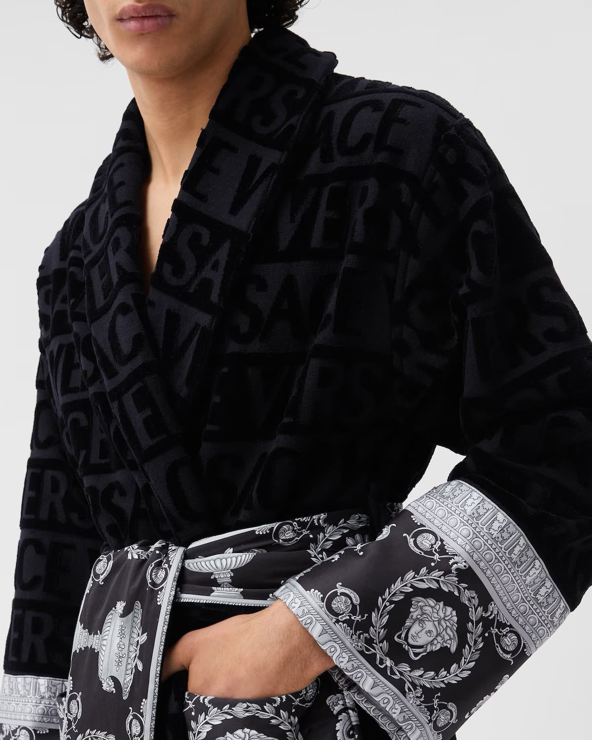 BLACK WITH SILVER 100% COTTON ORIGINAL VERSACE LUXURY BATHROBE (DELIVERY IN 10-15 WORKING DAYS) - Image 2