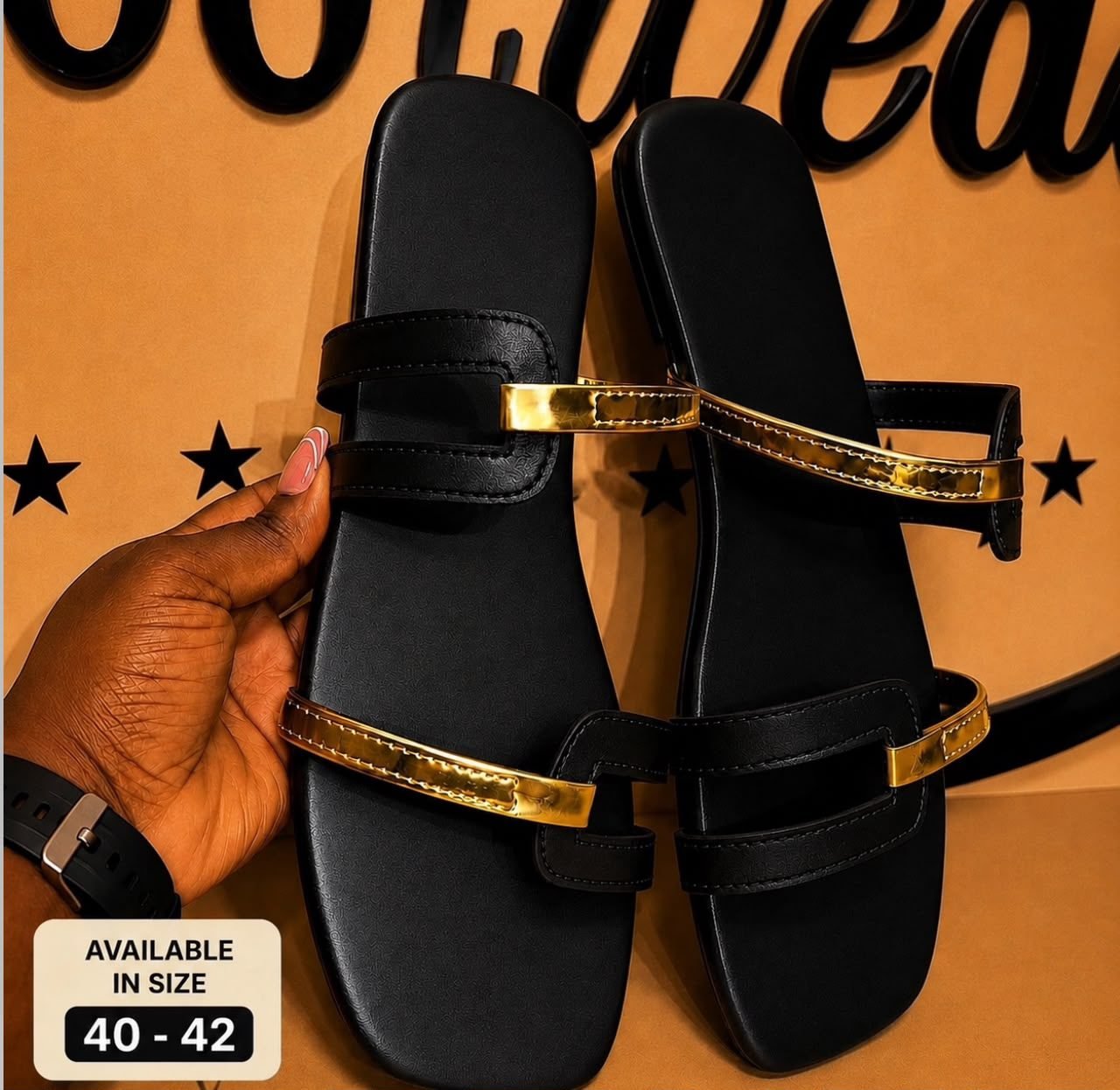 BLACK FEMALE SLIPPERS SIZE 42 026